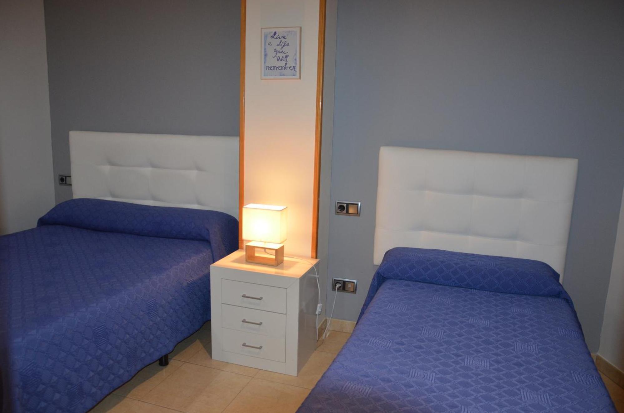 Hostal Mont Royal Alicante Ngoại thất bức ảnh