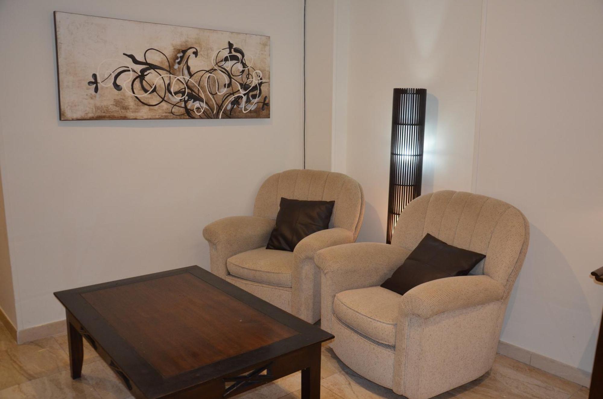 Hostal Mont Royal Alicante Ngoại thất bức ảnh