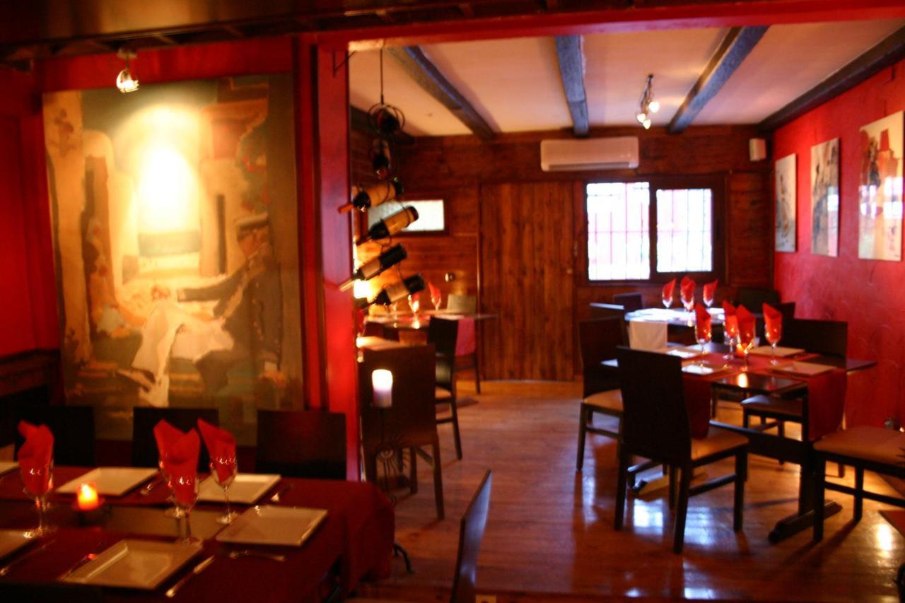 Hostal Mont Royal Alicante Ngoại thất bức ảnh