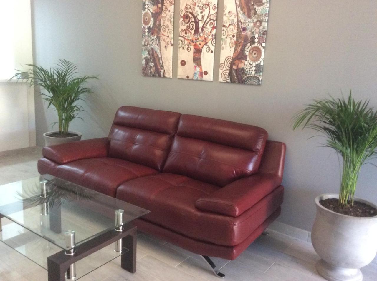 Hostal Mont Royal Alicante Ngoại thất bức ảnh