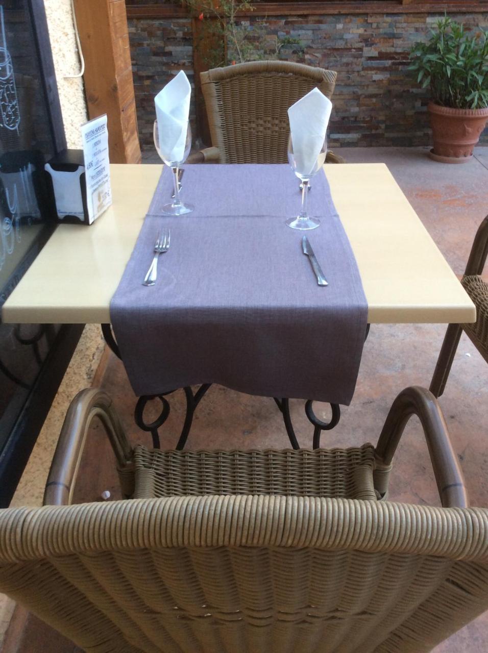 Hostal Mont Royal Alicante Ngoại thất bức ảnh